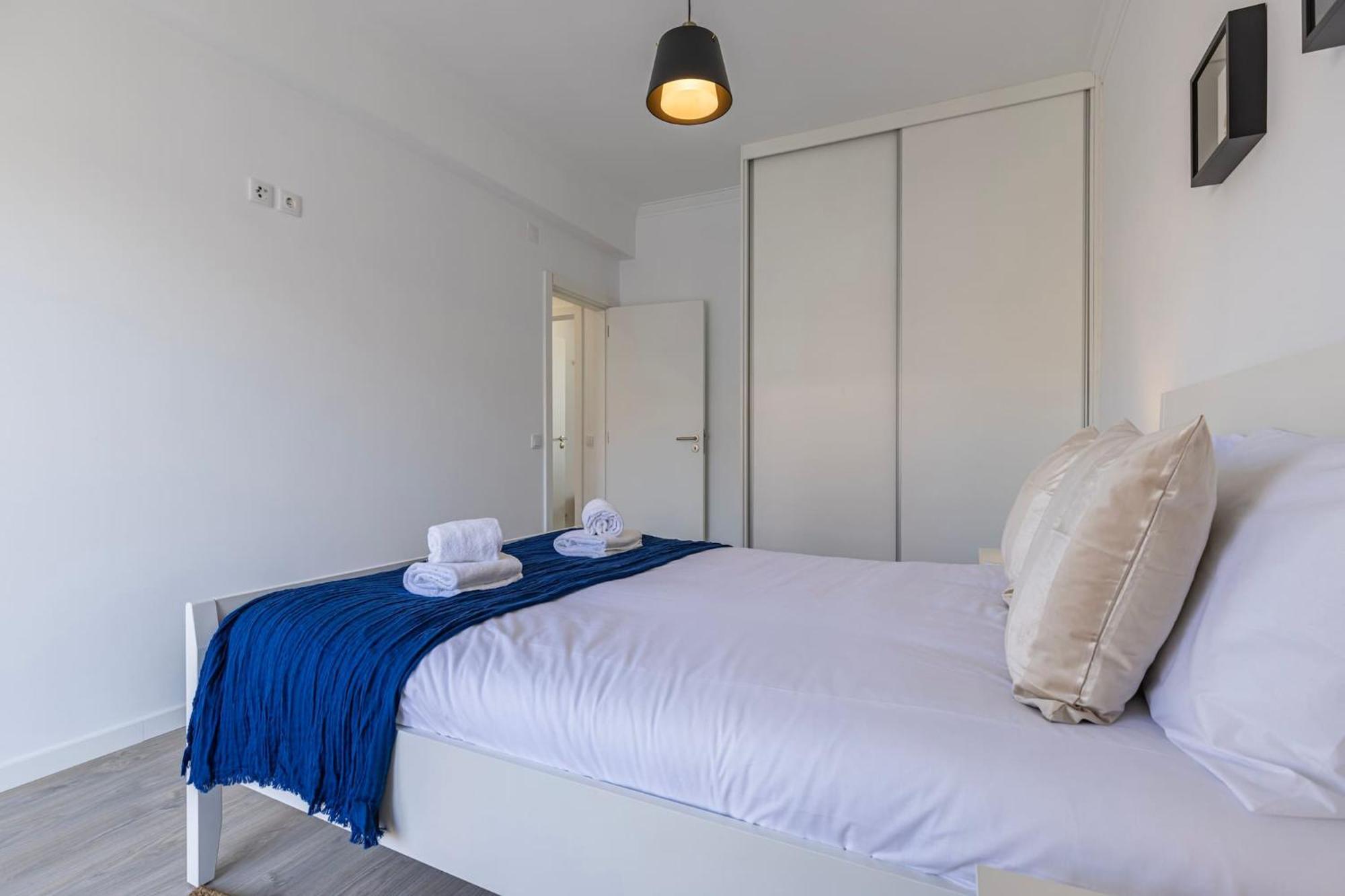 Urban Elegance Apartment อัลมาดา ภายนอก รูปภาพ