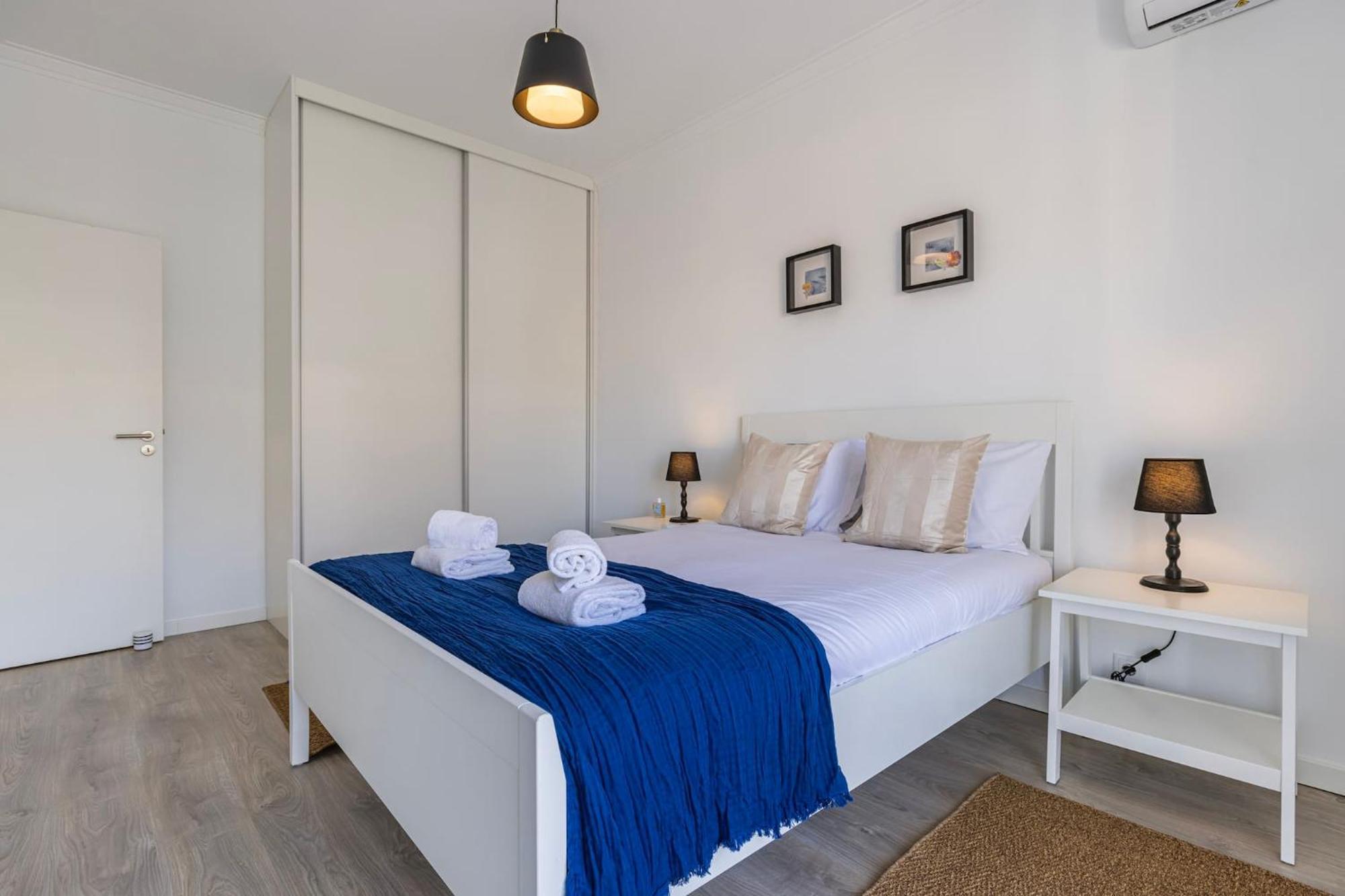 Urban Elegance Apartment อัลมาดา ภายนอก รูปภาพ