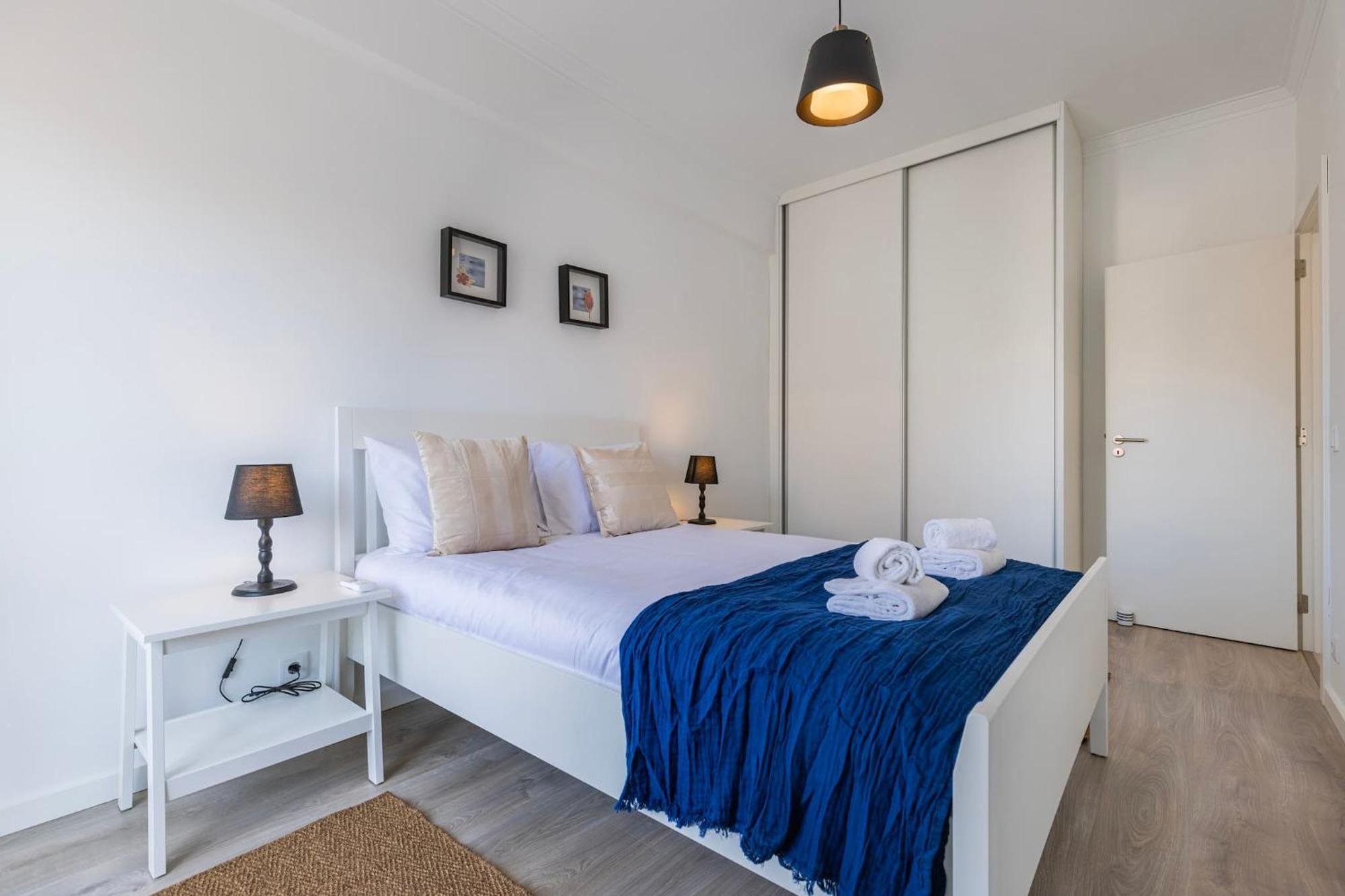 Urban Elegance Apartment อัลมาดา ภายนอก รูปภาพ